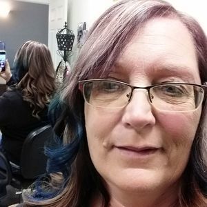 Meet your Posher, Phyllis